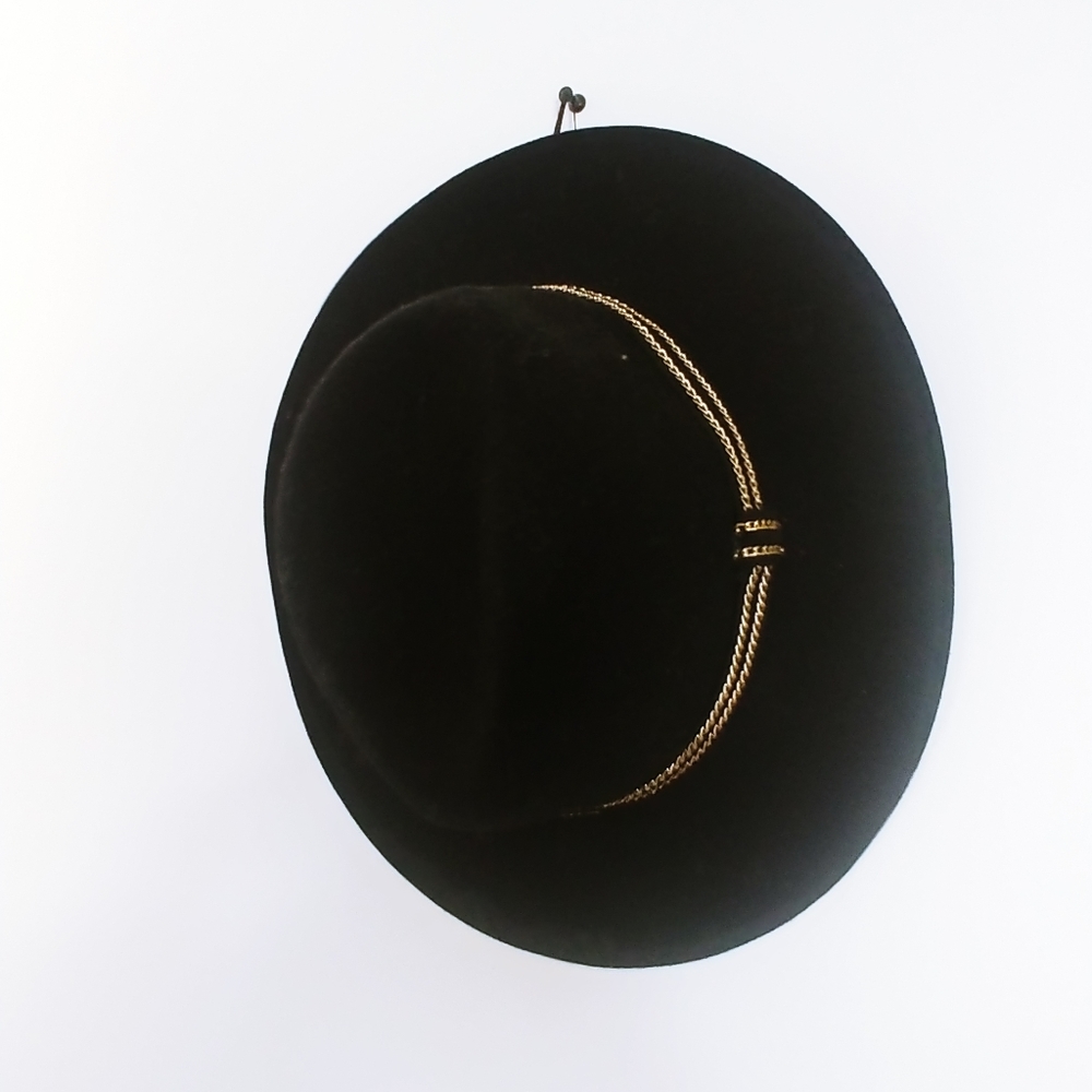 Black fedora